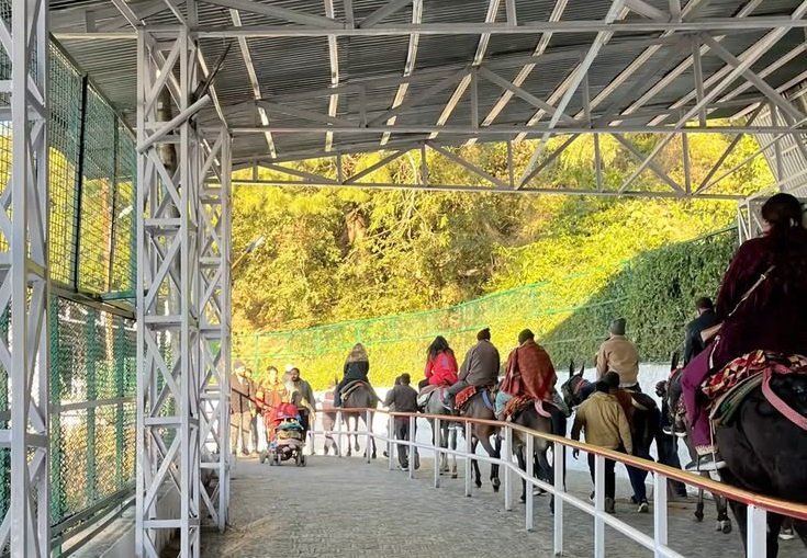 🛕vaishno devi and  Katra Tour Package – 4 Nights / 5 Days (3-Star Hotels with Breakfast)