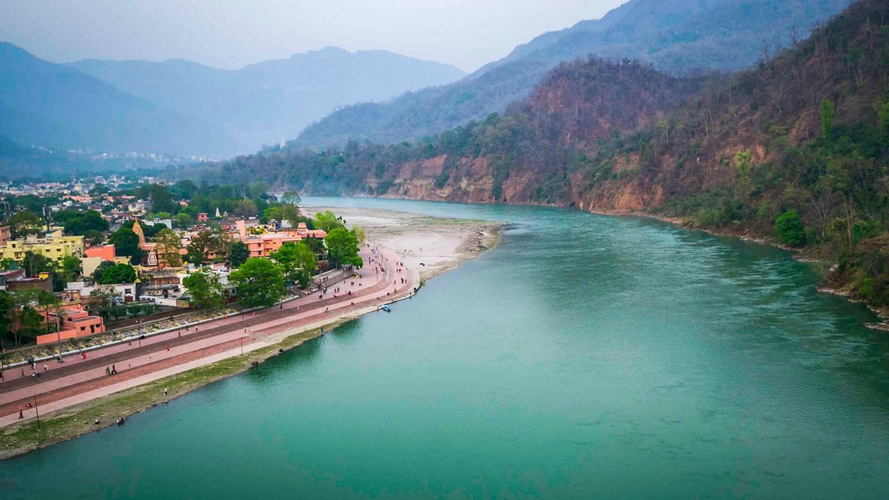 🌟Luxury Rishikesh Retreat – 3 Days / 2 Nights (5★ Experience)