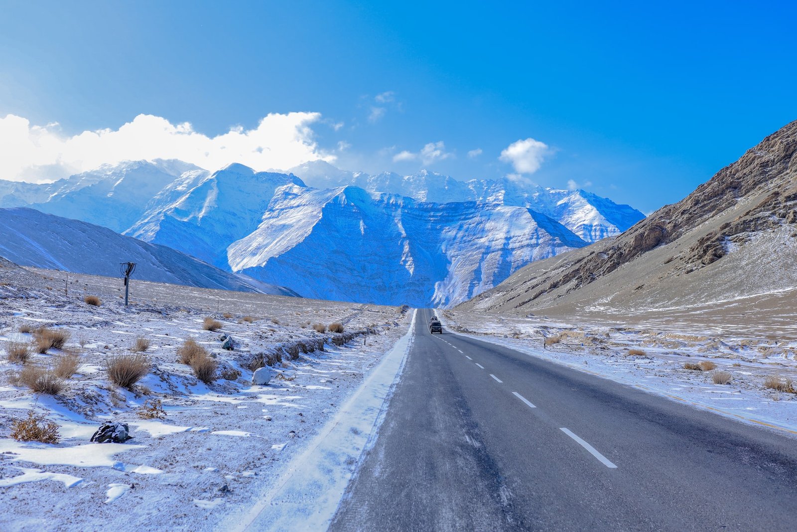🏔️“Ladakh Highlights Getaway – Leh & Nubra Valley (5 Days / 4 Nights)”
